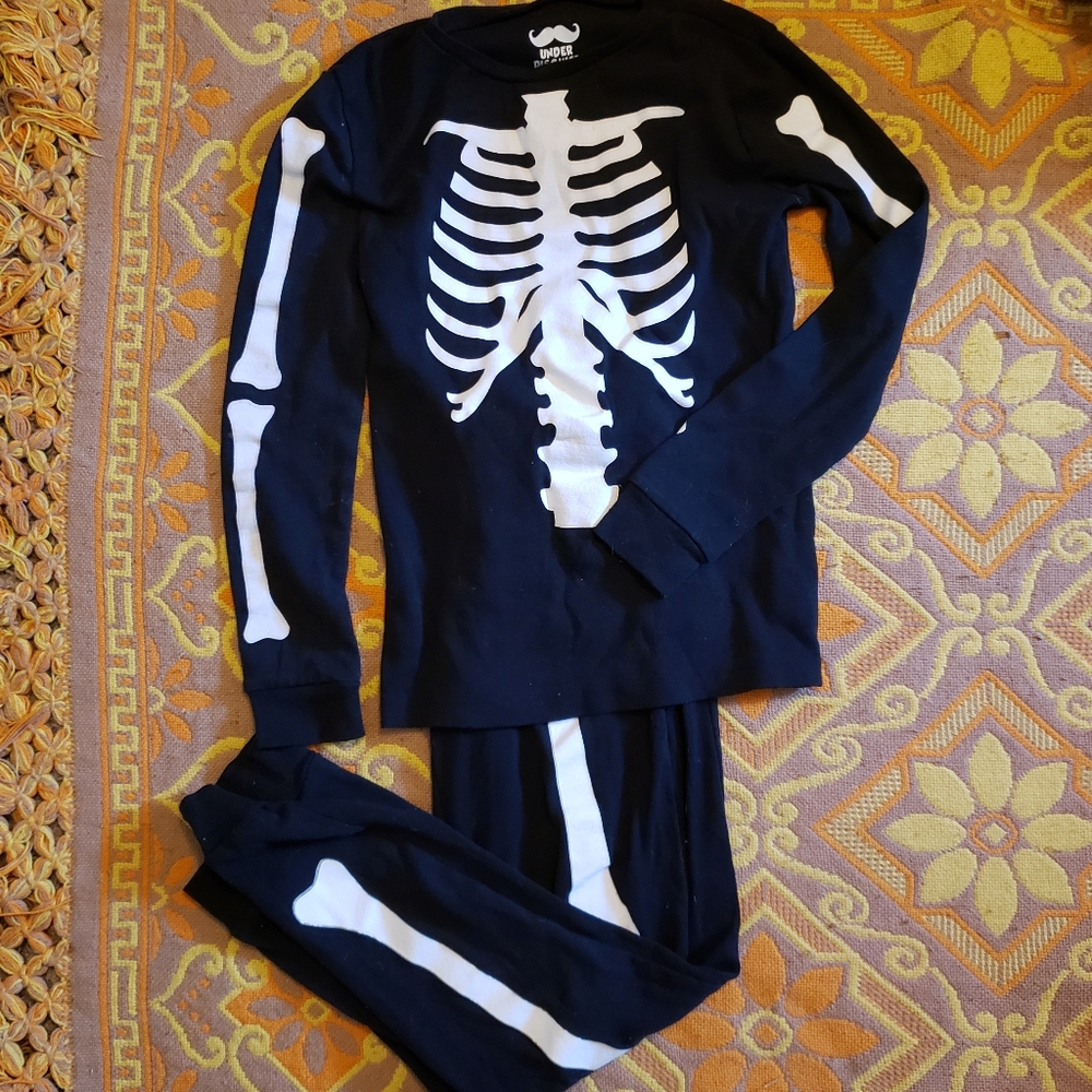 Skeleton pajamas